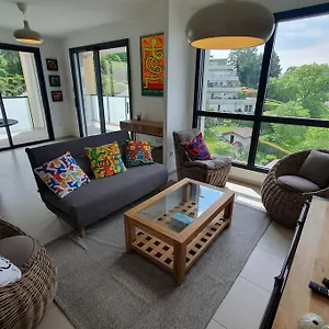 https://superbe-appartement-evian.hotels-rhonealpes.com